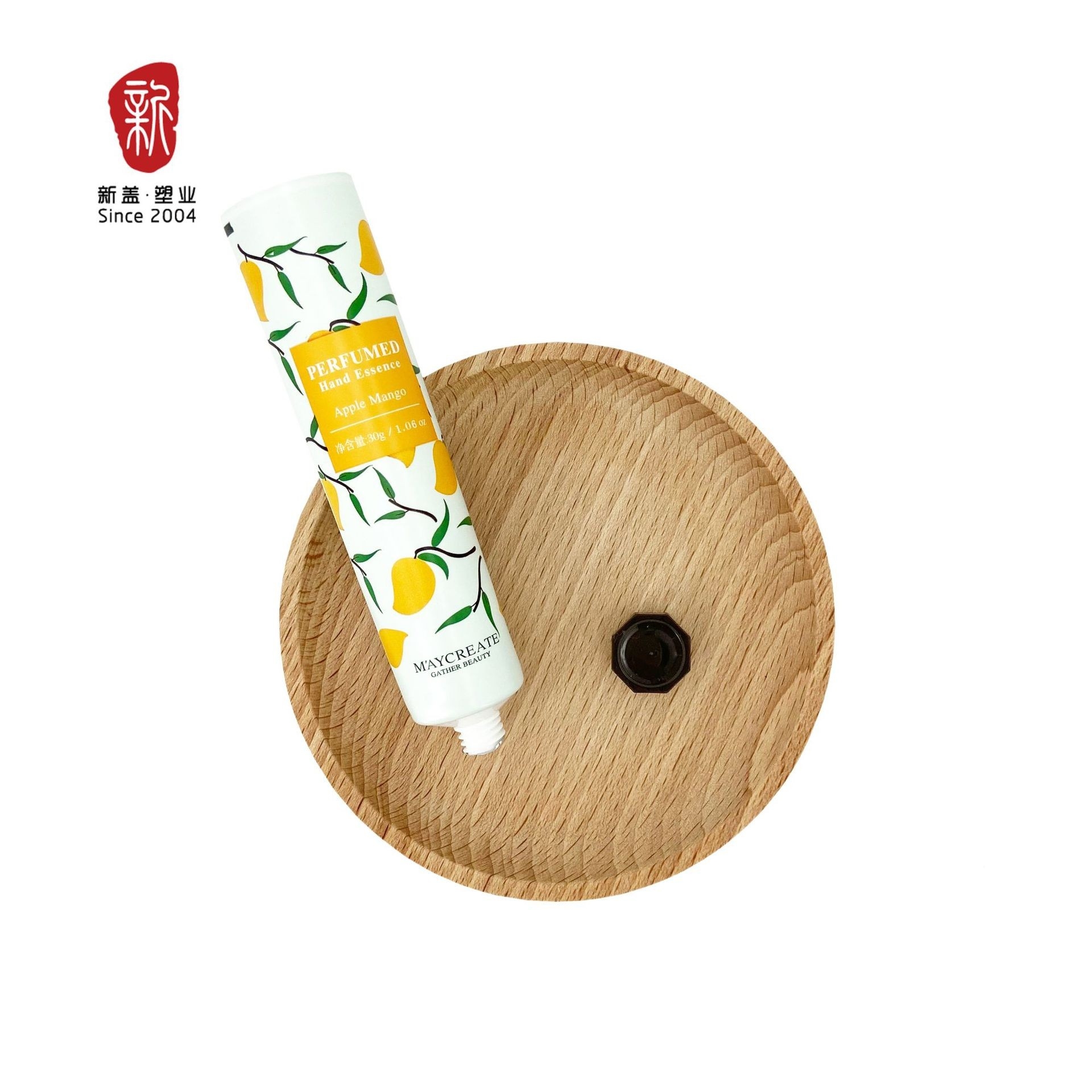 25铝塑护手霜配八角盖