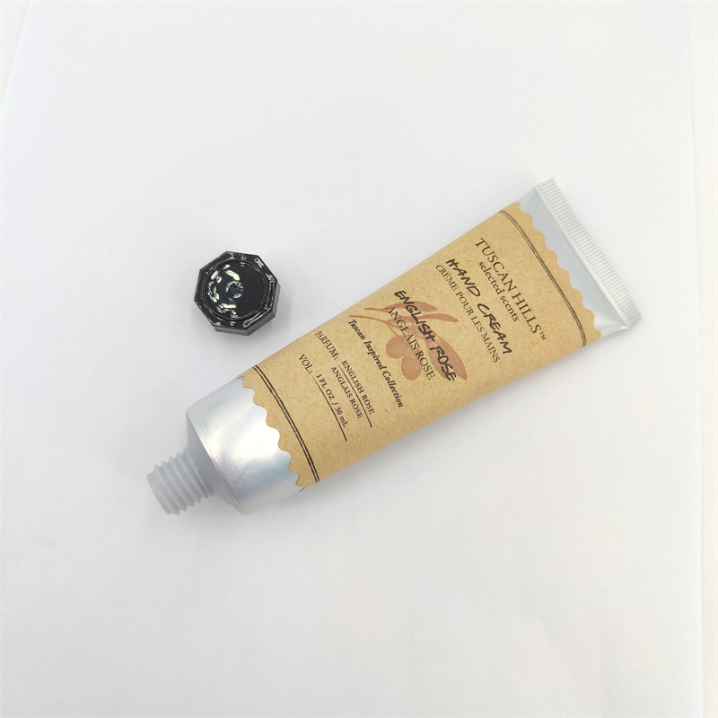 铝塑贴标HAND  CREAM  护手霜